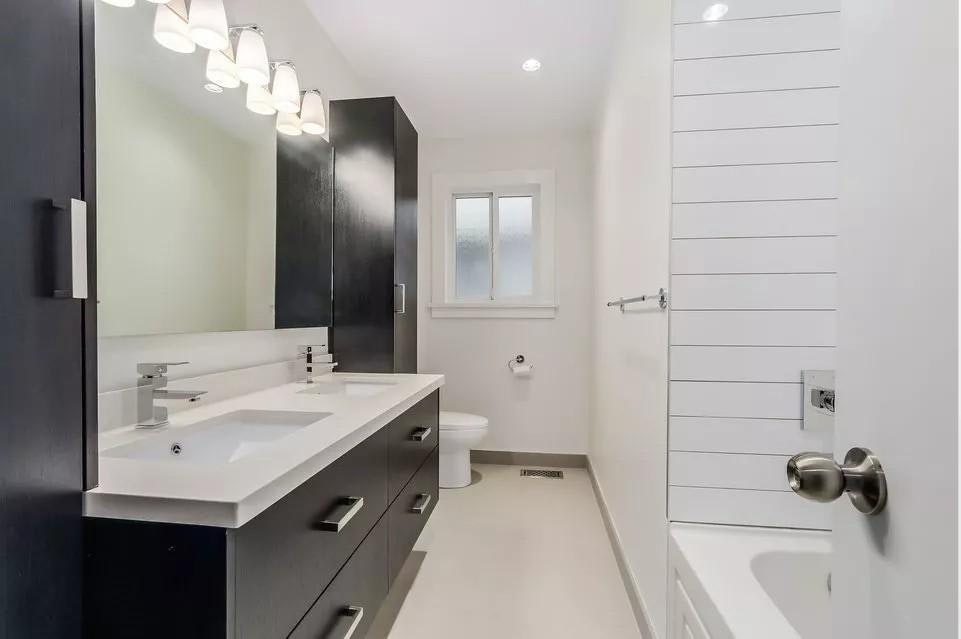 UPPER-2680 Trinity Street, Vancouver, BC, V5K 1E4 - 13