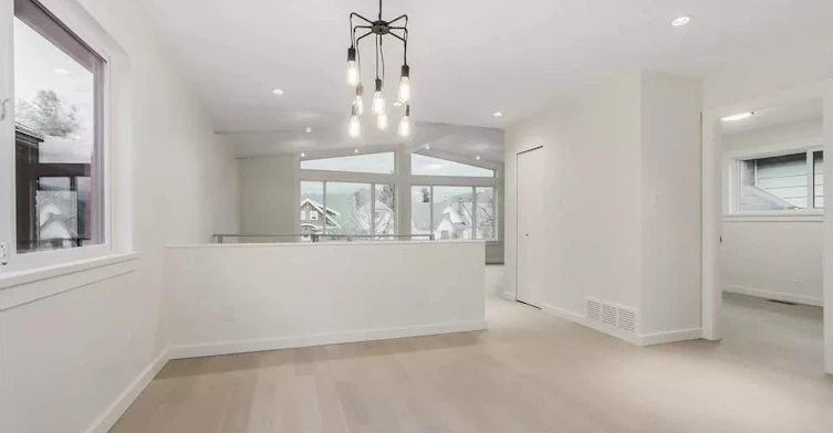 UPPER-2680 Trinity Street, Vancouver, BC, V5K 1E4 - 7