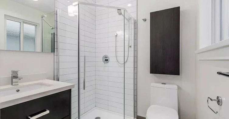UPPER-2680 Trinity Street, Vancouver, BC, V5K 1E4 - 16