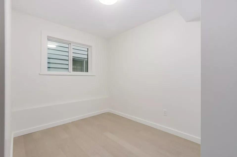 UPPER-2680 Trinity Street, Vancouver, BC, V5K 1E4 - 18