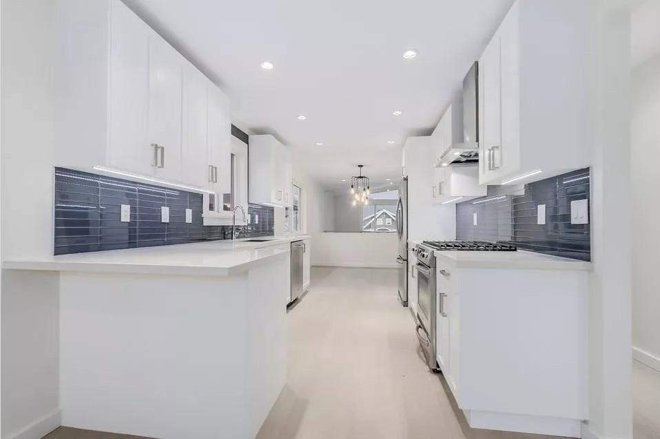 UPPER-2680 Trinity Street, Vancouver, BC, V5K 1E4 - 9