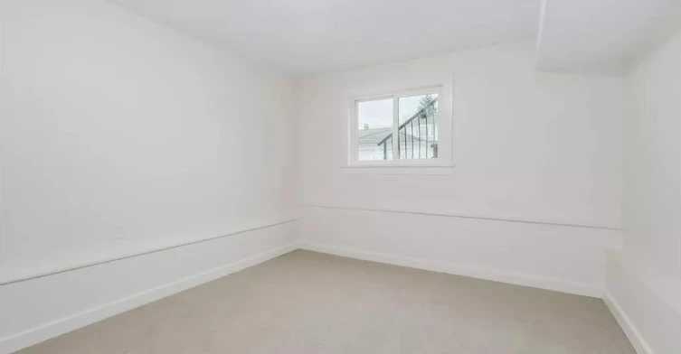2680 Trinity Street, Vancouver, BC, V5K 1E4 - 4