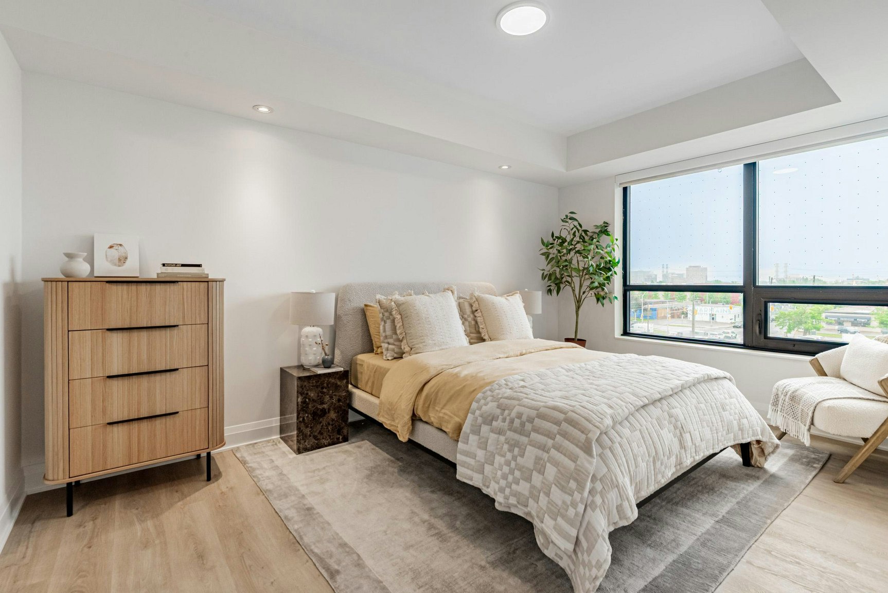 704-36 Brentcliffe, Toronto, ON, M4G 0E1 - 4