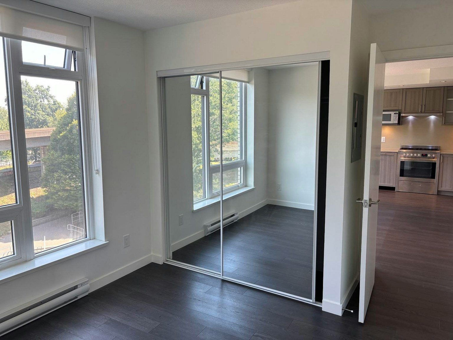606-5470 Ormidale Street, Vancouver, BC, V5R 0G6 - 6