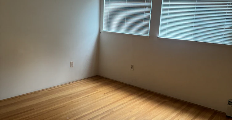 404 East 8th Avenue, Vancouver, BC, V5T 1S5 - 5
