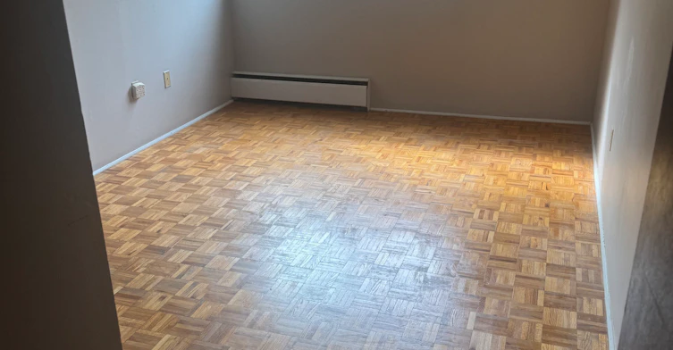 211-404 East 8th Avenue, Vancouver, BC, V5T 1S5 - 3