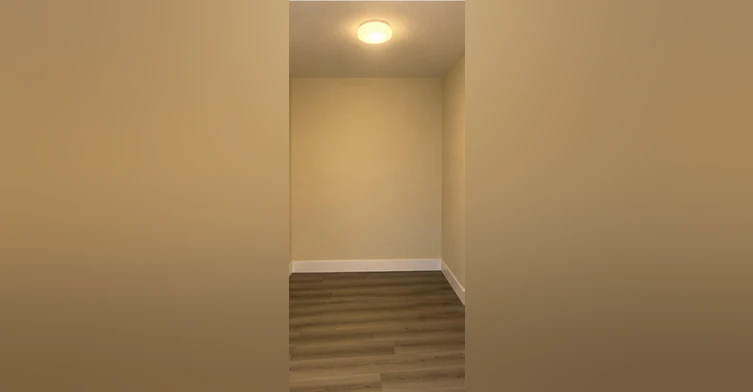 308-404 East 8th Avenue, Vancouver, BC, V5T 1S5 - 5