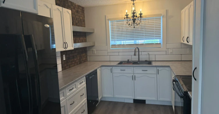 5806 61 Street, Red Deer, AB, T4N 6H4 - 8
