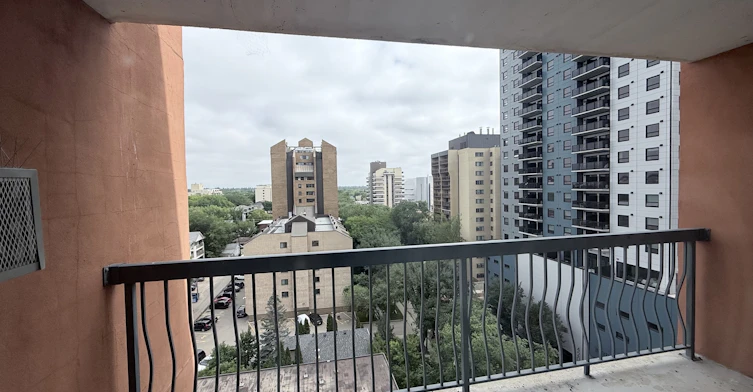 405 5th Avenue North, Saskatoon, SK, S7K 6Z3 - 8