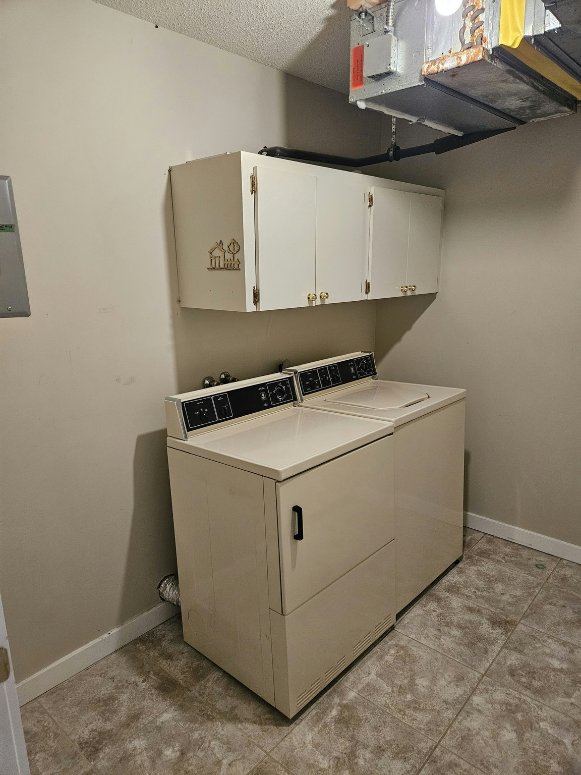 2315 Cornwall Street, Regina, SK, S4P 2L4 - 4