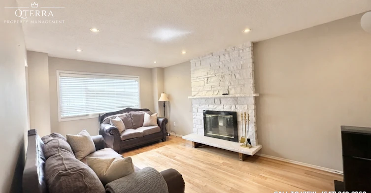 1-18 Gaslight Crescent, Toronto, ON, M1C 3S8