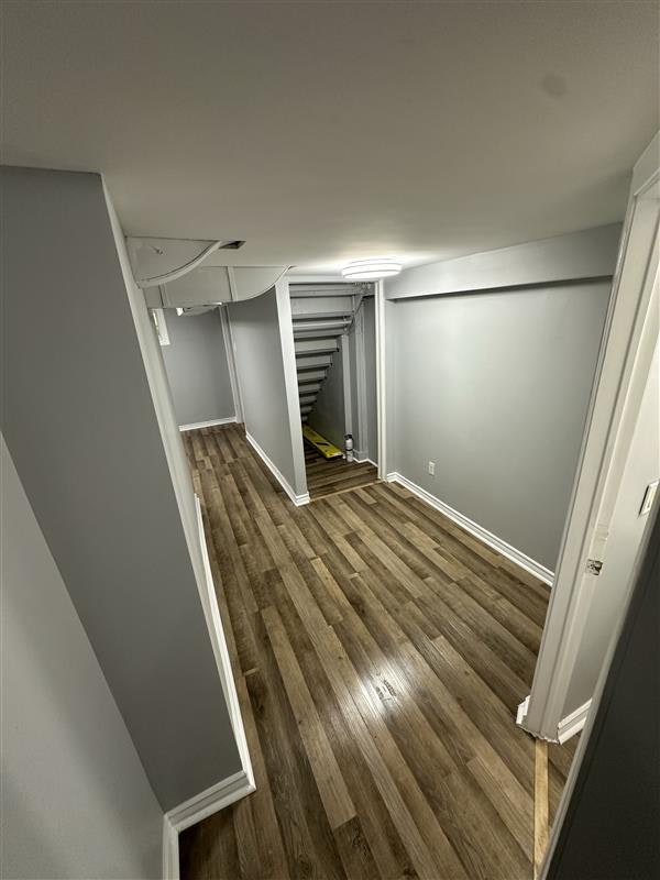 Lower-11 Campbell Avenue, Barrie, ON, L4N 3L2