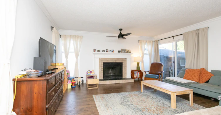 21573 Cherrington Avenue, Maple Ridge, BC, V2X 8R2 - 3