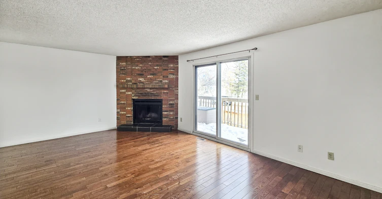 A-1513 36 Street Southeast, Calgary, AB, T2A 1C5 - 2