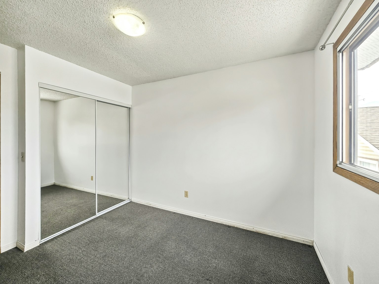 A-1513 36 Street Southeast, Calgary, AB, T2A 1C5 - 11