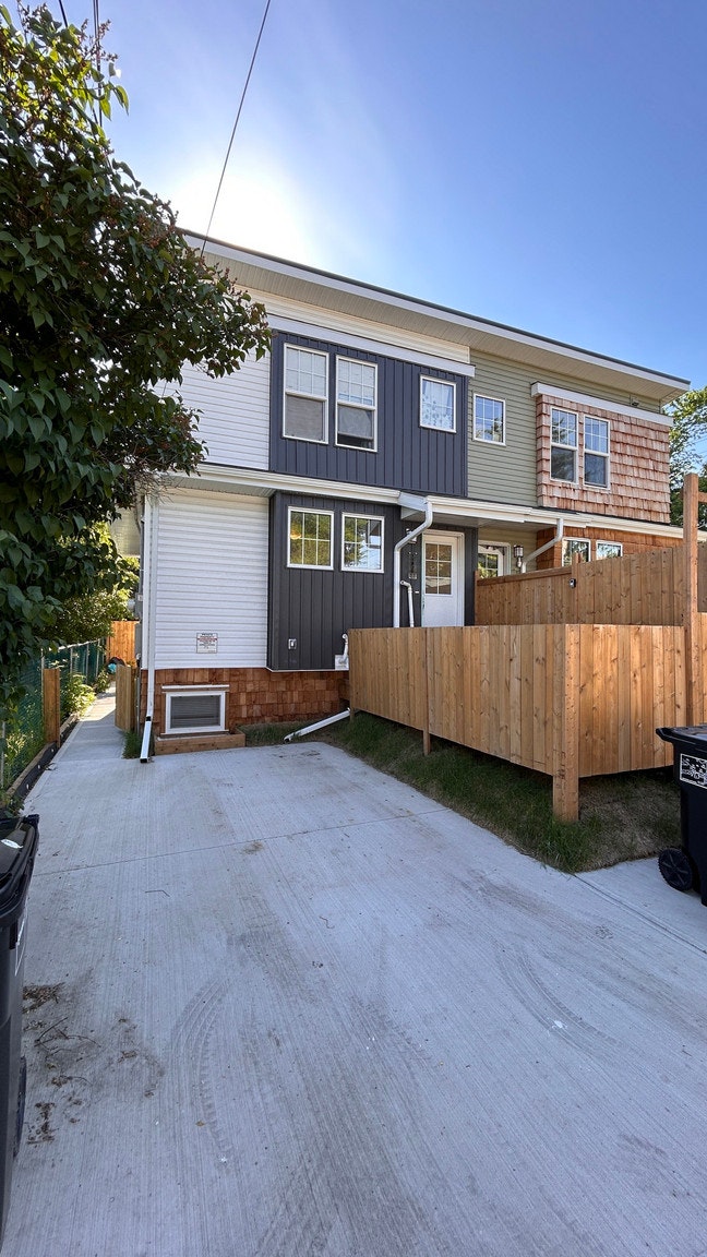 G3-12521 77 Street Northwest, Edmonton, AB, T5B 2H6 - 17