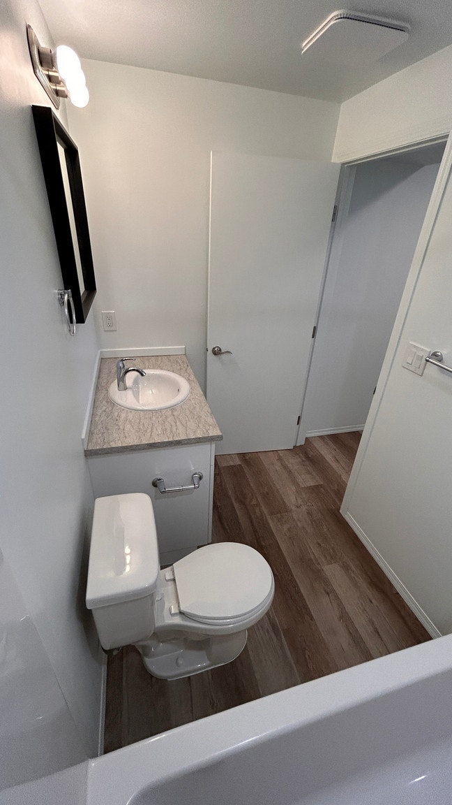 G3-12521 77 Street Northwest, Edmonton, AB, T5B 2H6 - 15