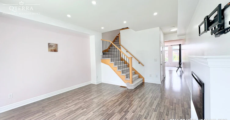 34-384 Arctic Red Drive, Oshawa, ON, L1L 0M5 - 8
