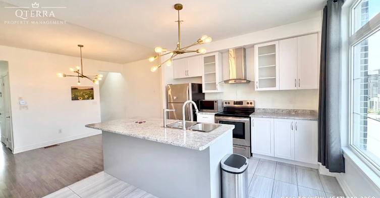 34-384 Arctic Red Drive, Oshawa, ON, L1L 0M5 - 2