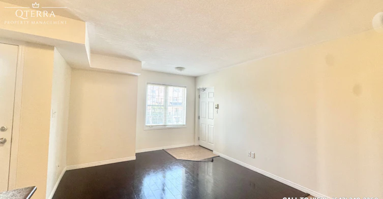 9H-1460 Highland Road West, Kitchener, ON, N2N 0B7 - 2