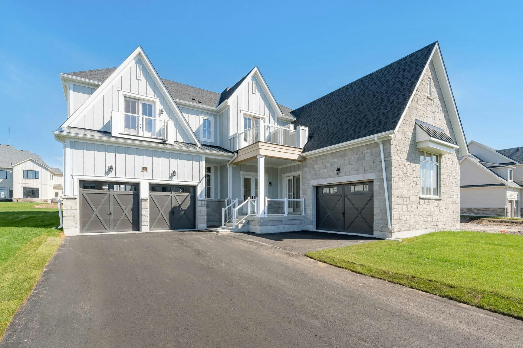 22 Aldwinckle Avenue, Oro-Medonte, ON, L0L 2L0 - 2