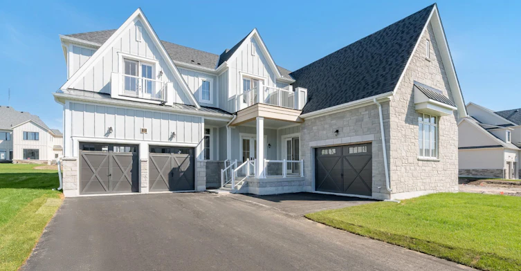 22 Aldwinckle Avenue, Oro-Medonte, ON, L0L 2L0 - 2