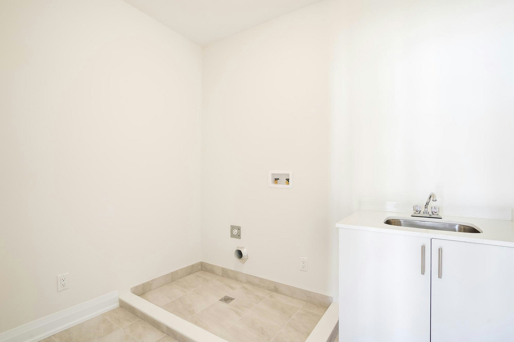 22 Aldwinckle Avenue, Oro-Medonte, ON, L0L 2L0 - 5
