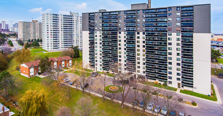 0111-24 Leith Hill Road, Toronto, ON, M2J 1Z3 - 17