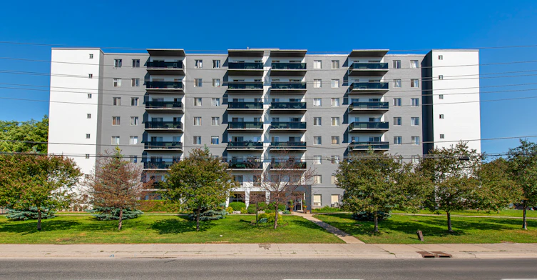0308-1301 Dundas Street West, Mississauga, ON, L5C 1C9 - 3