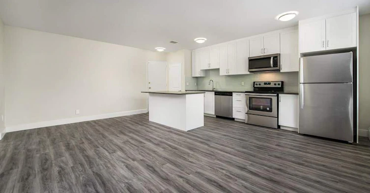 0308-1301 Dundas Street West, Mississauga, ON, L5C 1C9 - 6