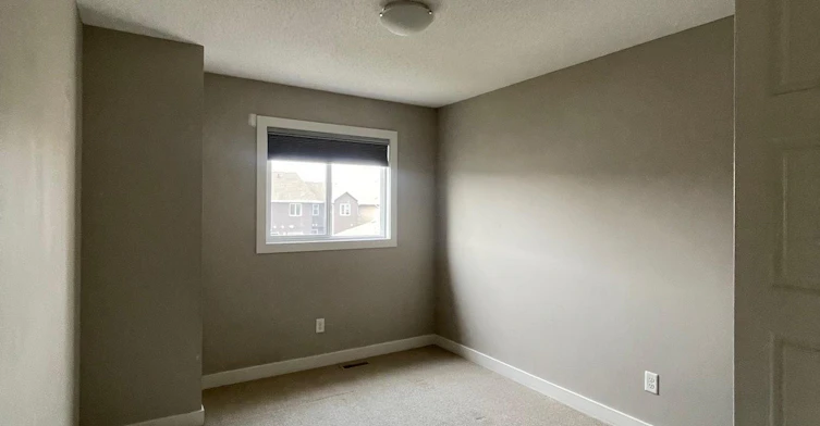 16724 15 Avenue Southwest, Edmonton, AB, T6W 3C4 - 10