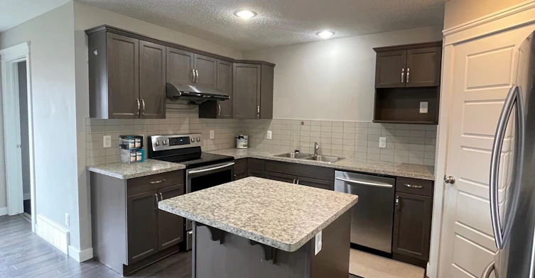 16724 15 Avenue Southwest, Edmonton, AB, T6W 3C4 - 28