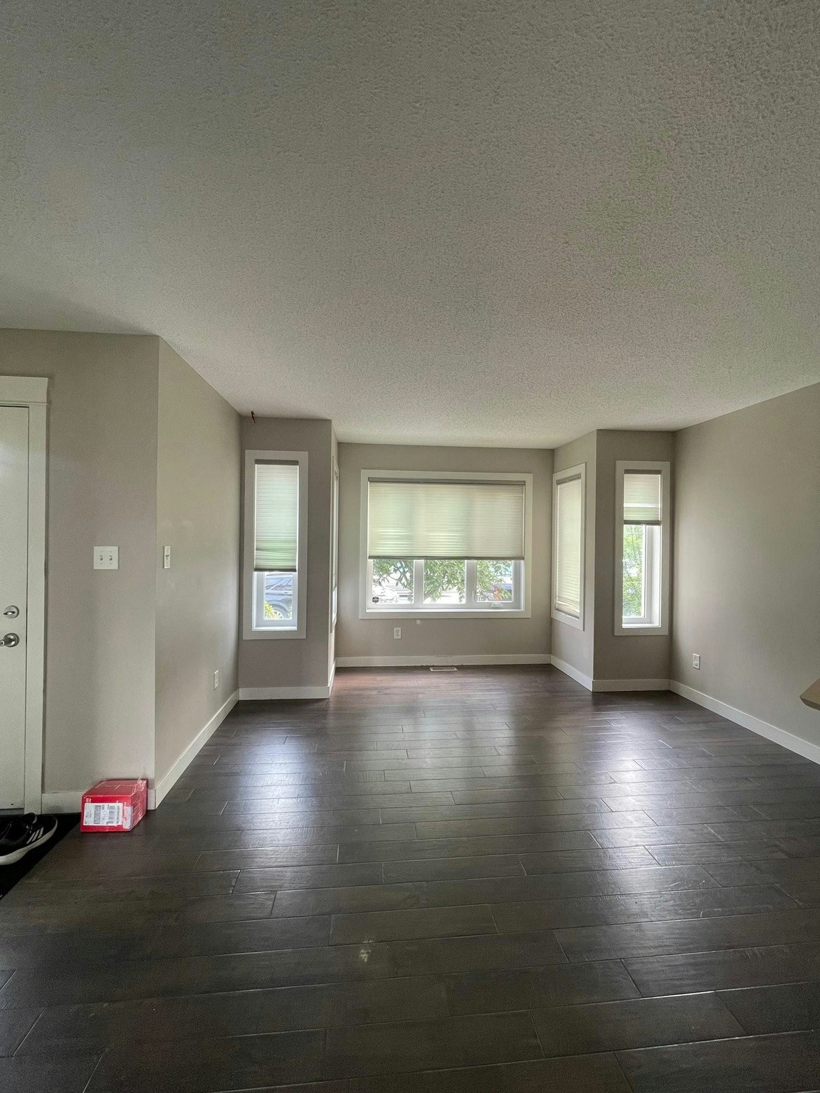 16724 15 Avenue Southwest, Edmonton, AB, T6W 3C4 - 18