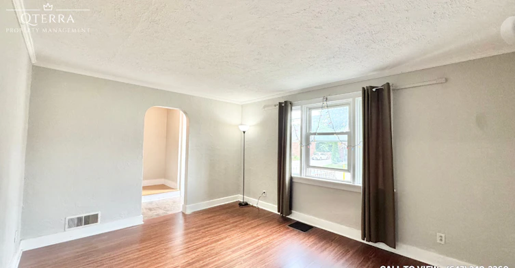 1-132 Bridgeport Road East, Waterloo, ON, N2J 2K4