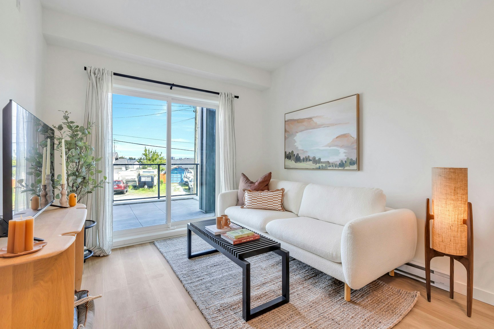 829 Old Esquimalt Road, Esquimalt, BC, V9A 4W9 - 2