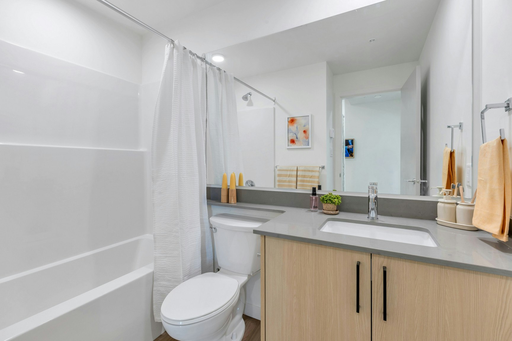829 Old Esquimalt Road, Esquimalt, BC, V9A 4W9 - 15
