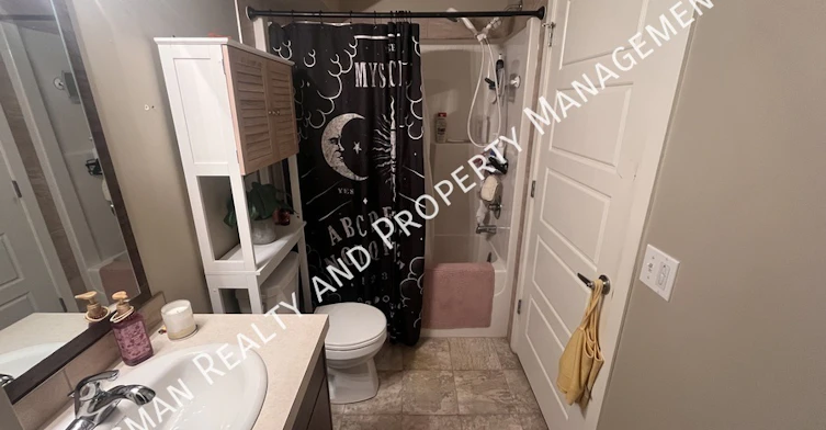 72-5602 Gordon Road, Regina, SK, S4W 0M1 - 5