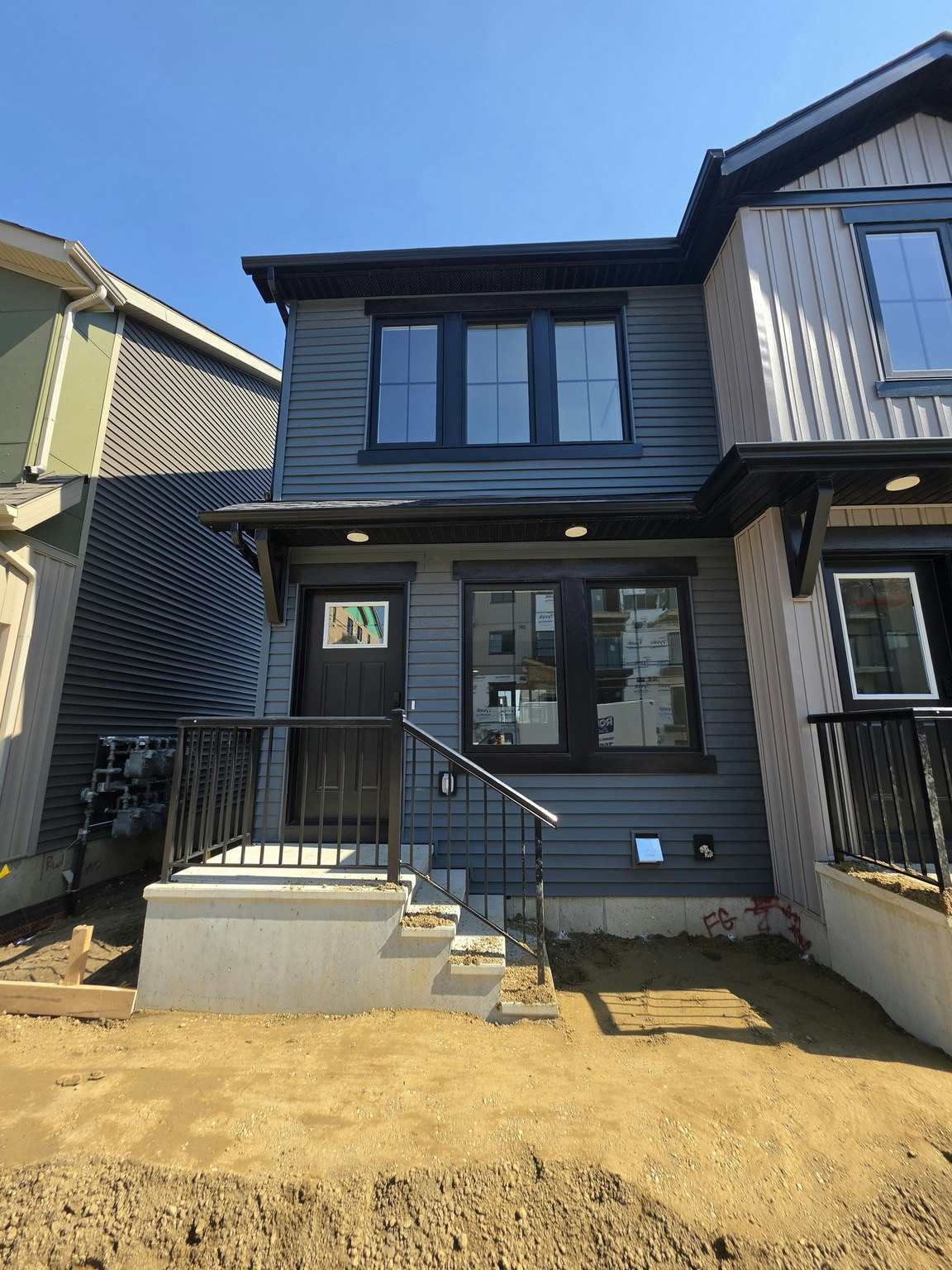 3705 141 Street Southwest, Edmonton, AB, T6W 5Y1