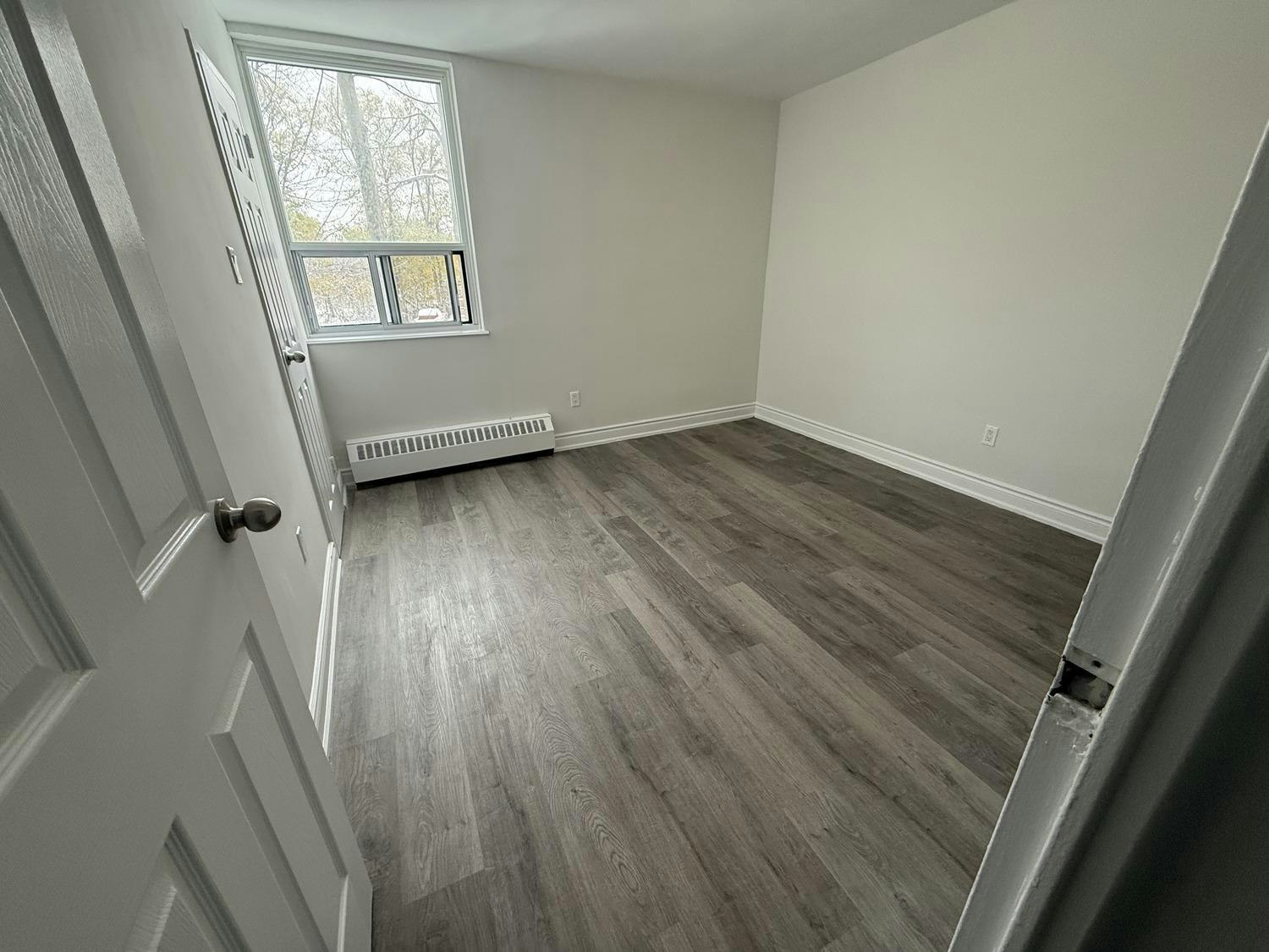 101-3125 Queen Frederica Drive, Mississauga, ON, L4Y 3A6 - 6