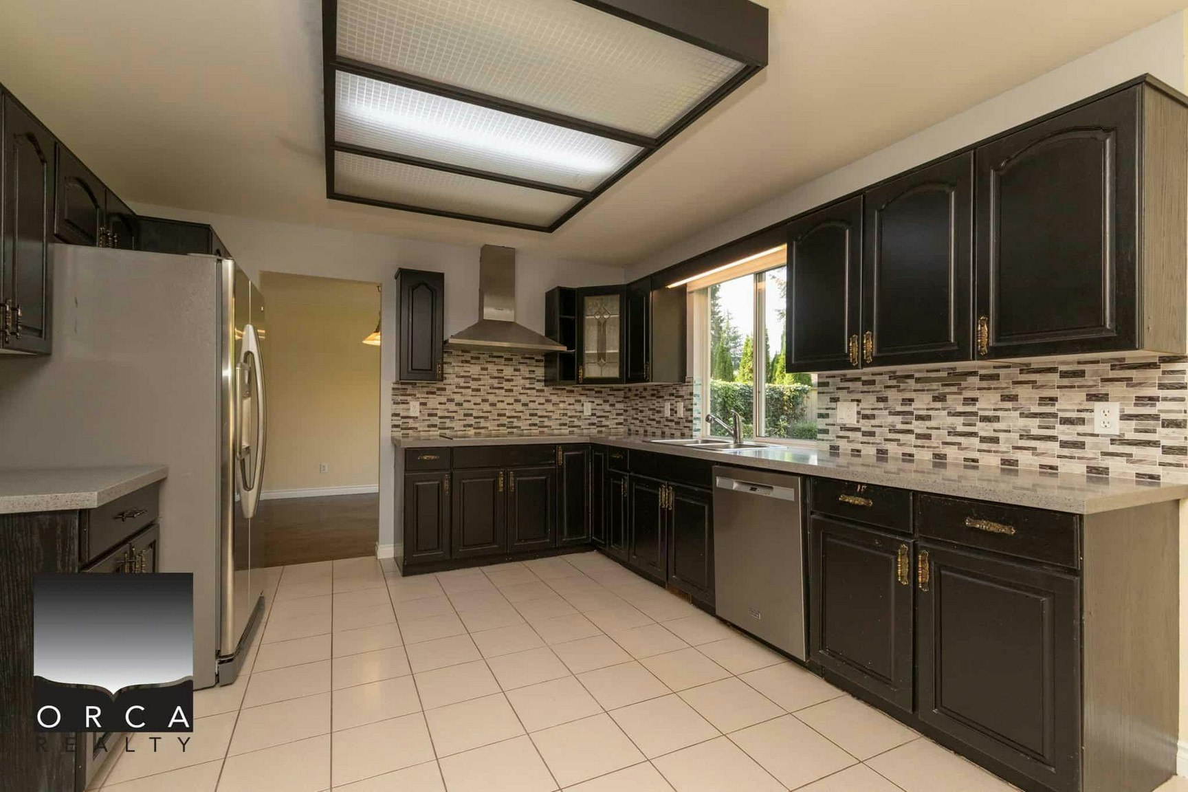 3015 Griffin Place, North Vancouver, BC, V7R 4W9 - 8