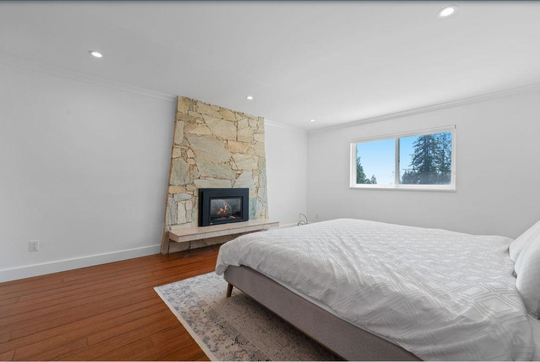 707 East Braemar Road, North Vancouver, BC, V7N 4G1 - 8