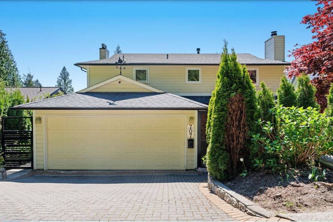 707 East Braemar Road, North Vancouver, BC, V7N 4G1 - 21