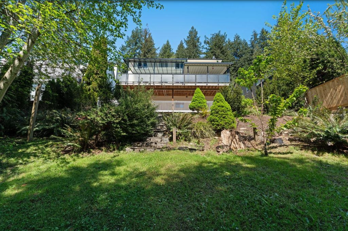 707 East Braemar Road, North Vancouver, BC, V7N 4G1 - 25