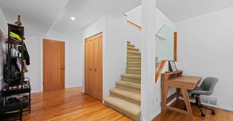 707 East Braemar Road, North Vancouver, BC, V7N 4G1 - 15
