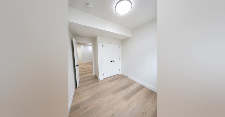 12955 121 Street Northwest, Edmonton, AB, T5L 0B3 - 21