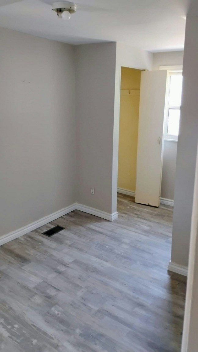2394 Pillette Road, Windsor, ON, N8T 1P6 - 3