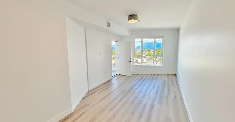 206-3068 Kingsway, Vancouver, BC, V5R 0L6