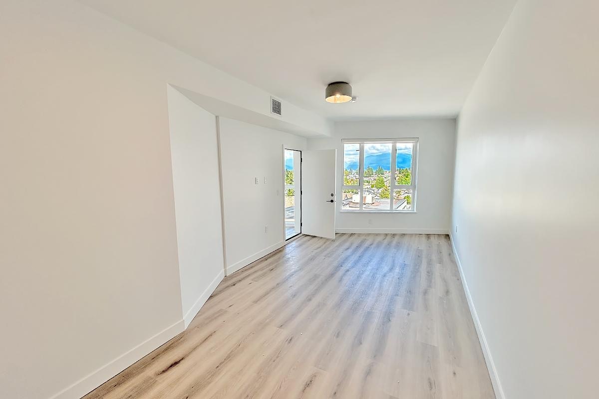 306-3068 Kingsway, Vancouver, BC, V5R 0L6