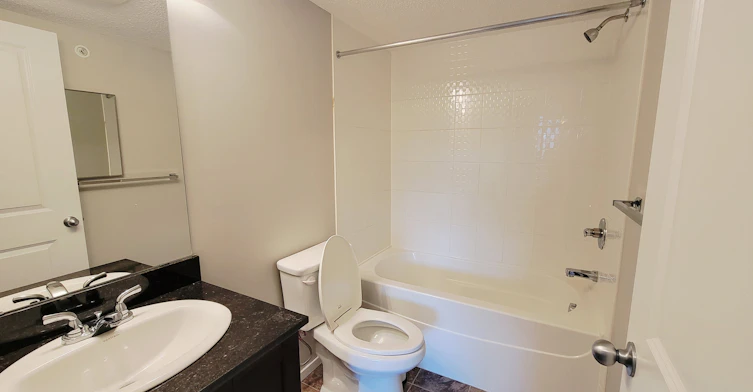 411-5370 Chappelle Road Southwest, Edmonton, AB, T6W 3L5 - 4