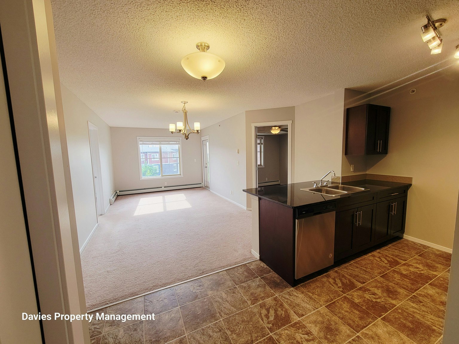 411-5370 Chappelle Road Southwest, Edmonton, AB, T6W 3L5